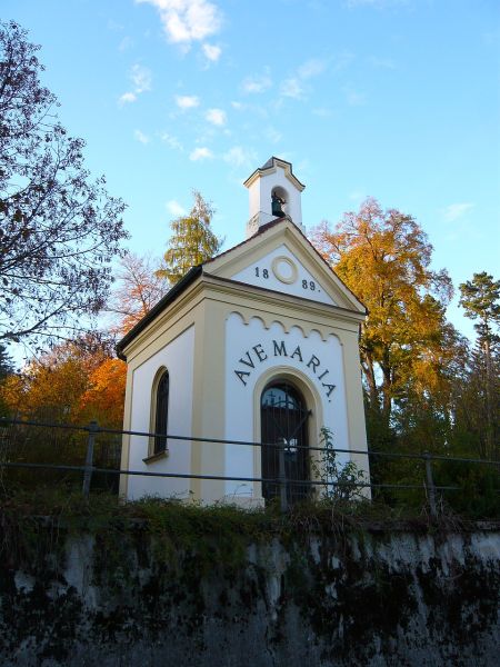 File:Schondorf-Kapelle-Unterschondorf.jpg