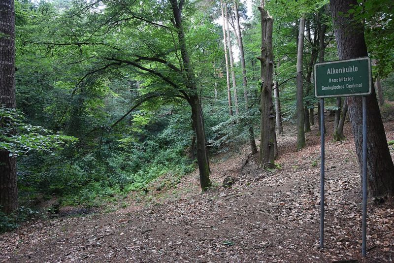 File:Alkenkuhle 3.jpg